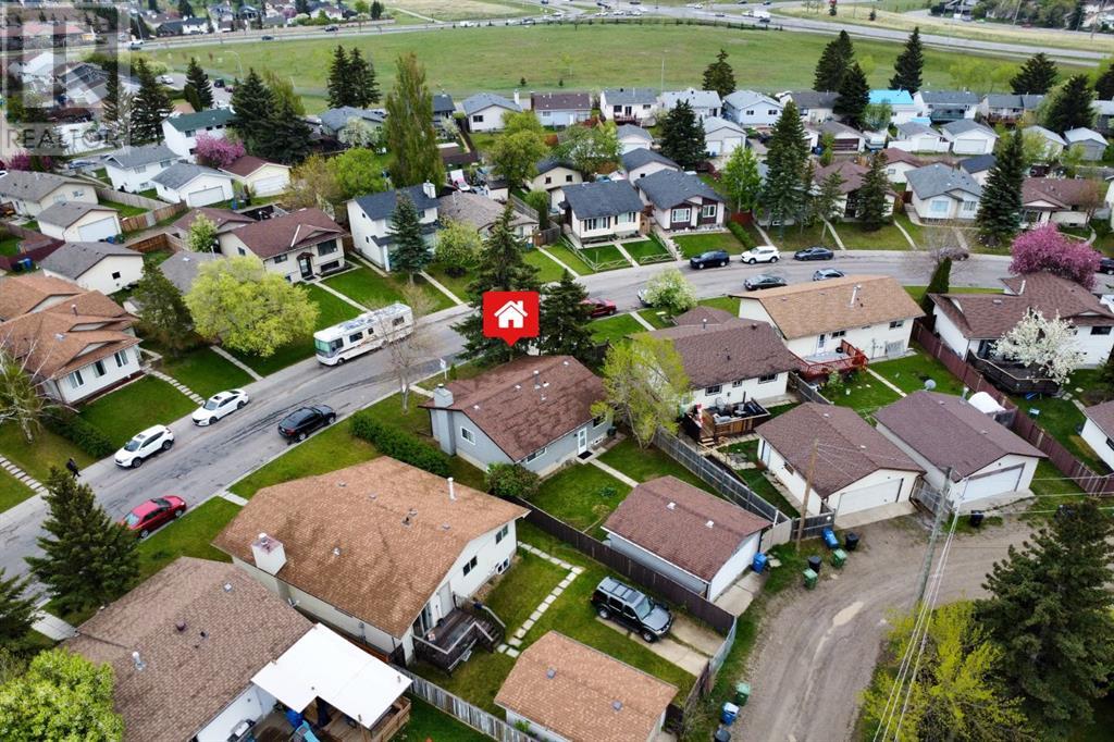 Single Family House Bungalow for Sale in  Fallswater Road NE Falconridge Calgary 