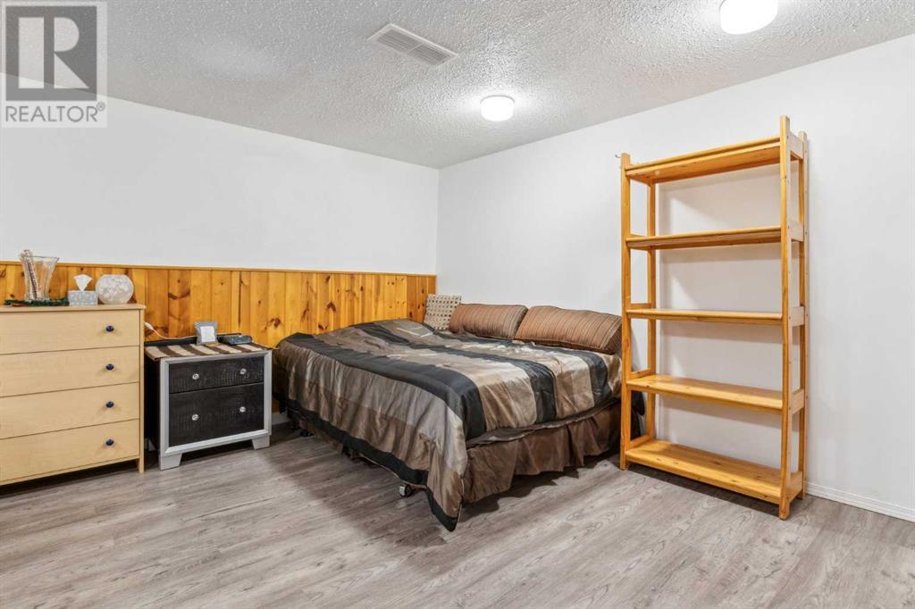 Single Family House Bungalow for Sale in  Fallswater Road NE Falconridge Calgary 