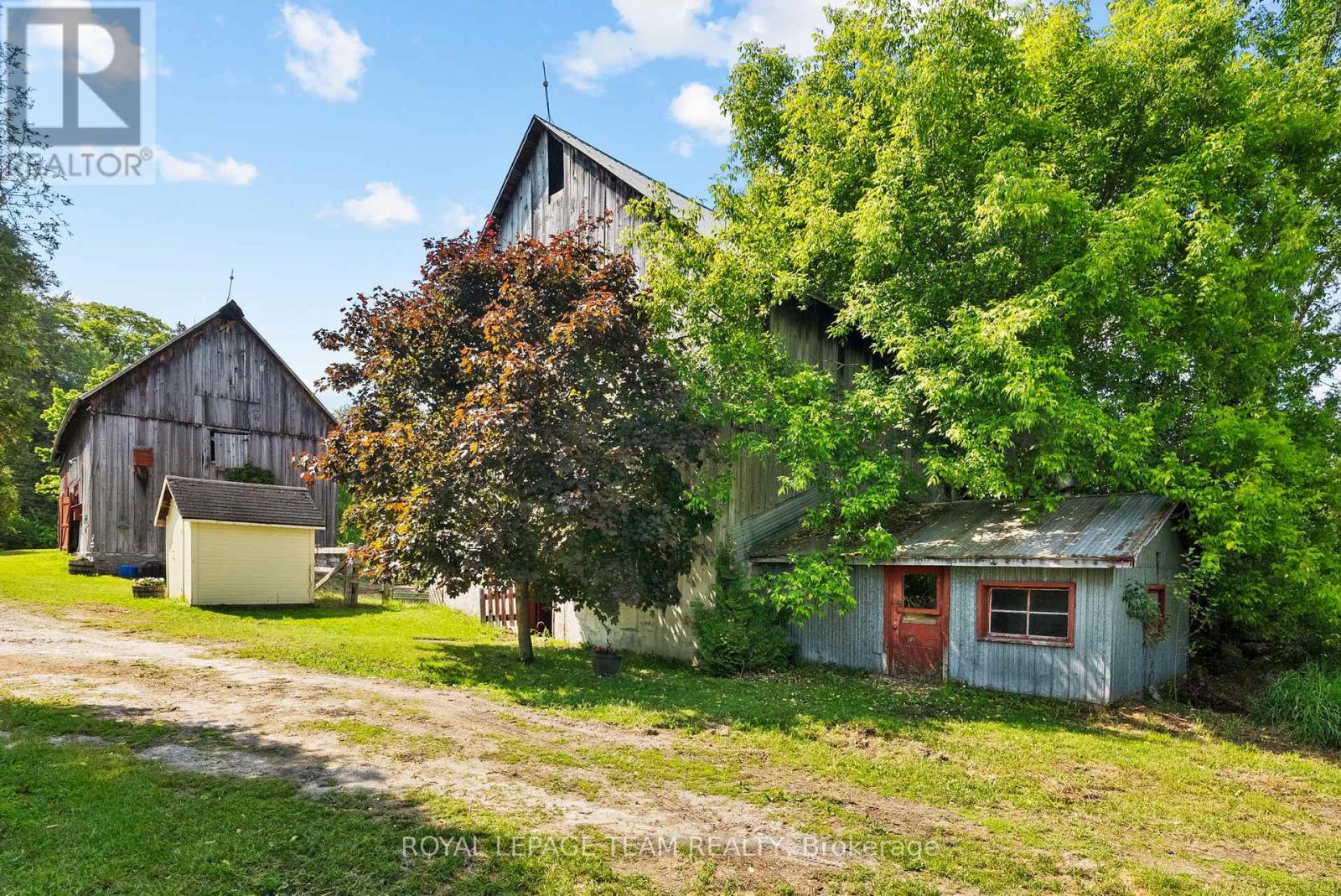 Photo 6 of 2553 Galetta Side Road, Ottawa ON