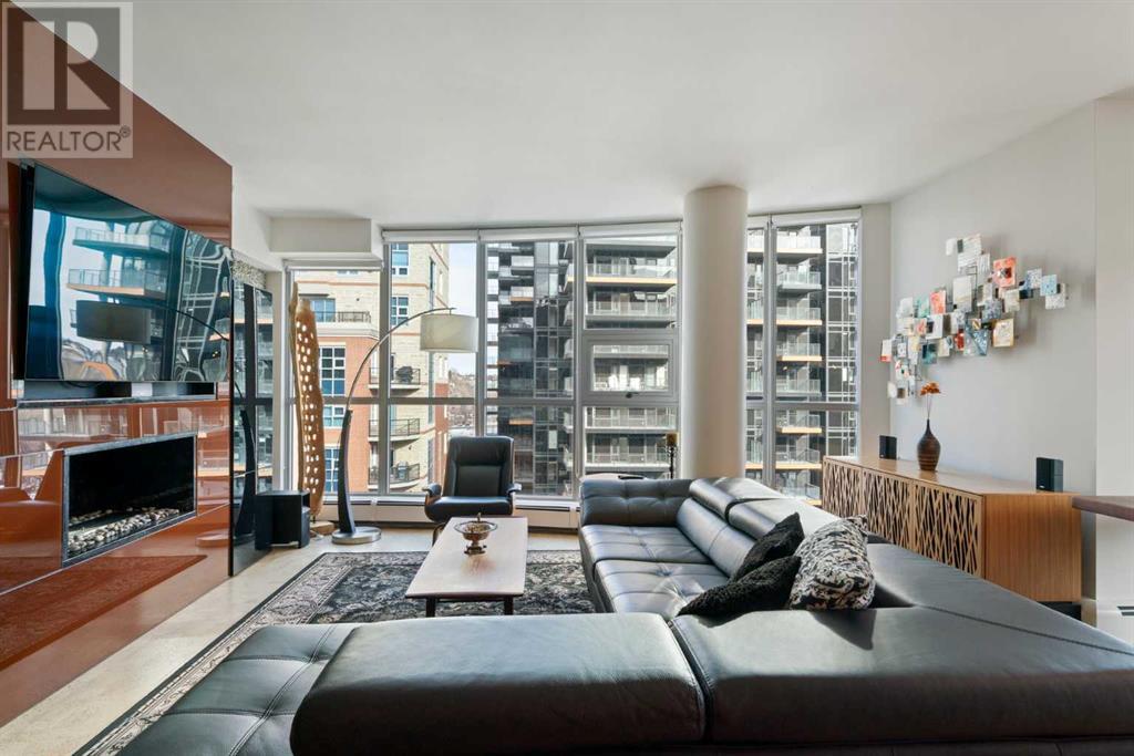 Single Family House High rise for Sale in    Avenue SW Eau Claire Calgary 