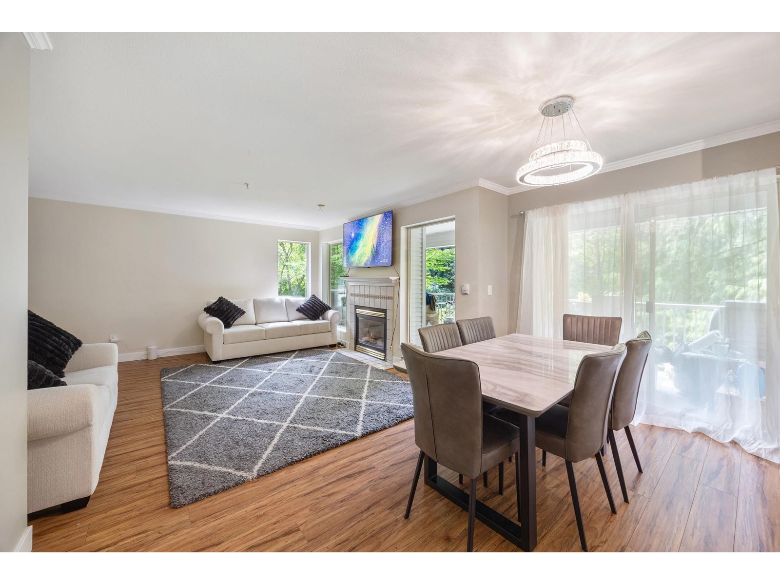 Photo 6 of 211 33478 Roberts Avenue, Abbotsford BC