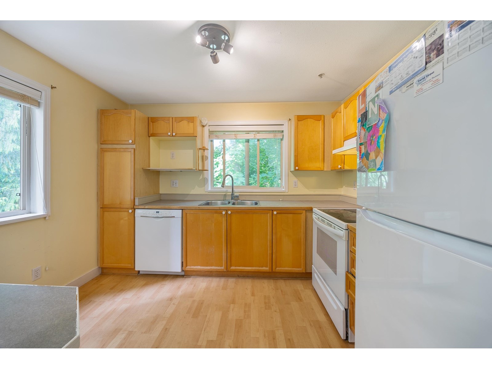 Photo 9 of 211 33478 Roberts Avenue, Abbotsford BC
