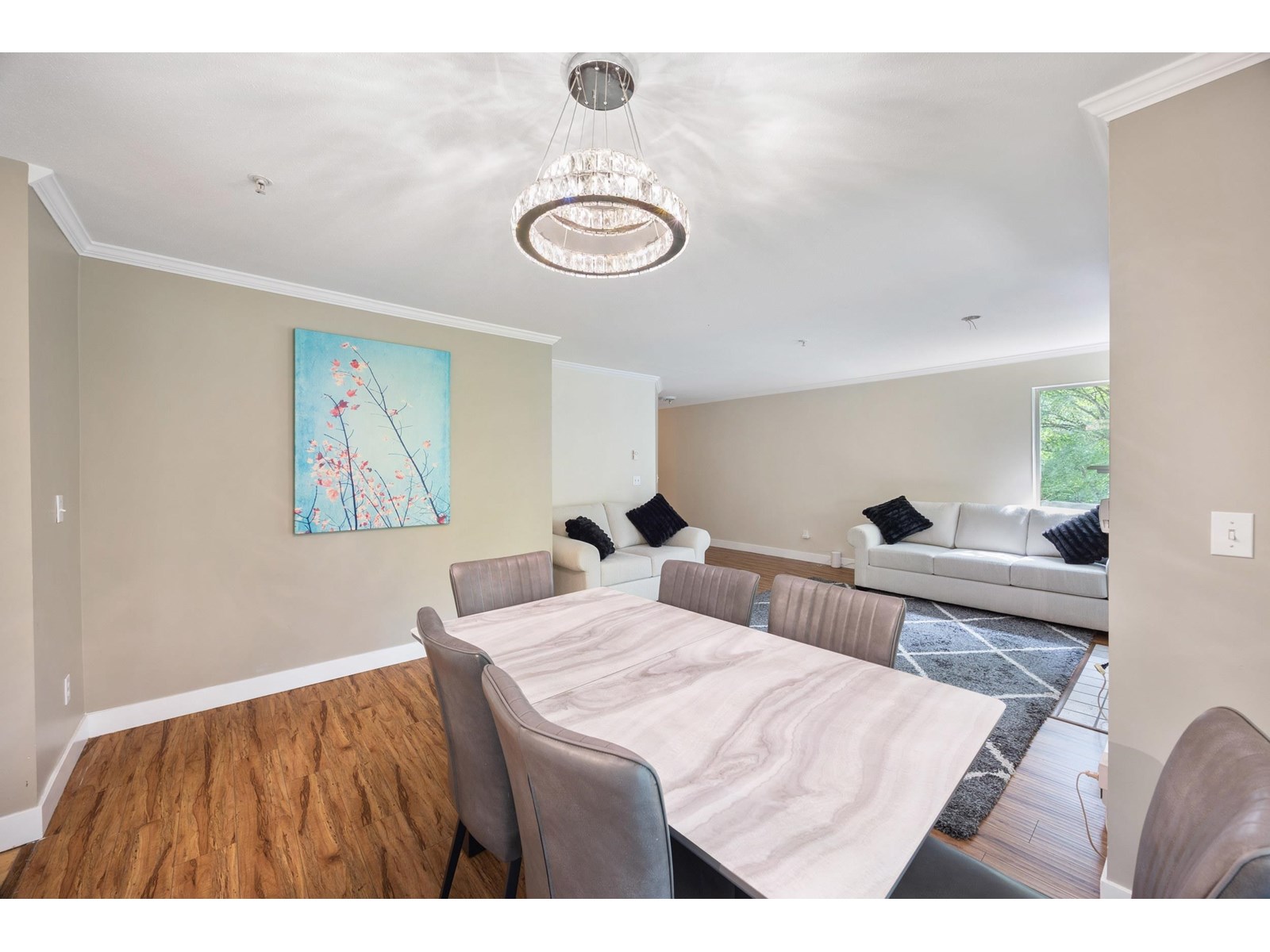 Photo 7 of 211 33478 Roberts Avenue, Abbotsford BC