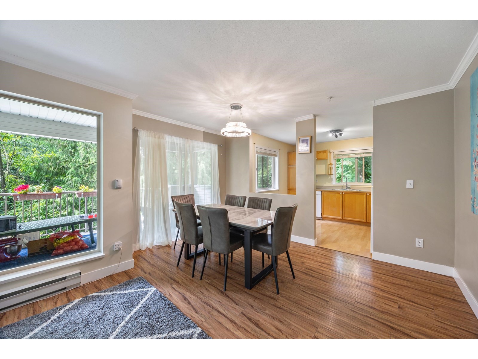 Photo 8 of 211 33478 Roberts Avenue, Abbotsford BC