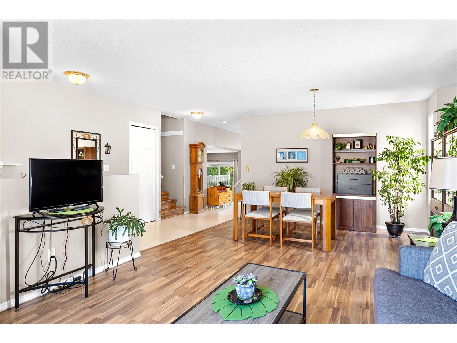  378 McTavish Crescent, Kelowna