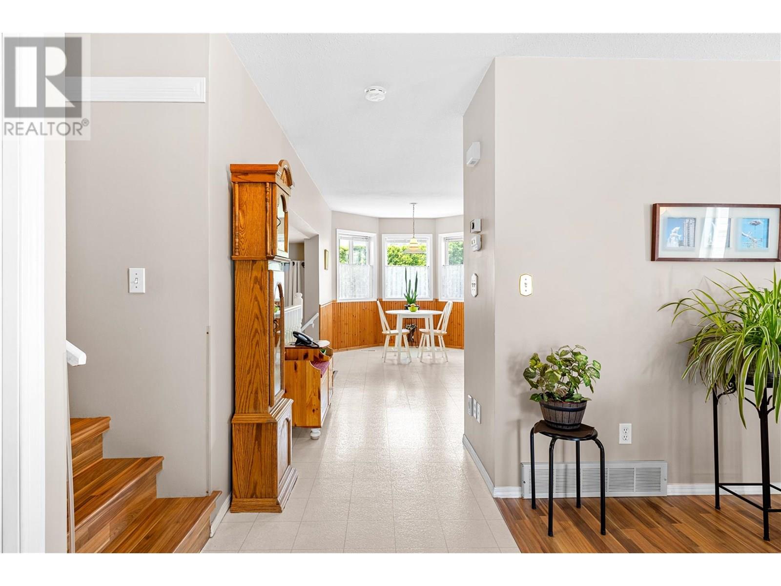  378 McTavish Crescent, Kelowna
