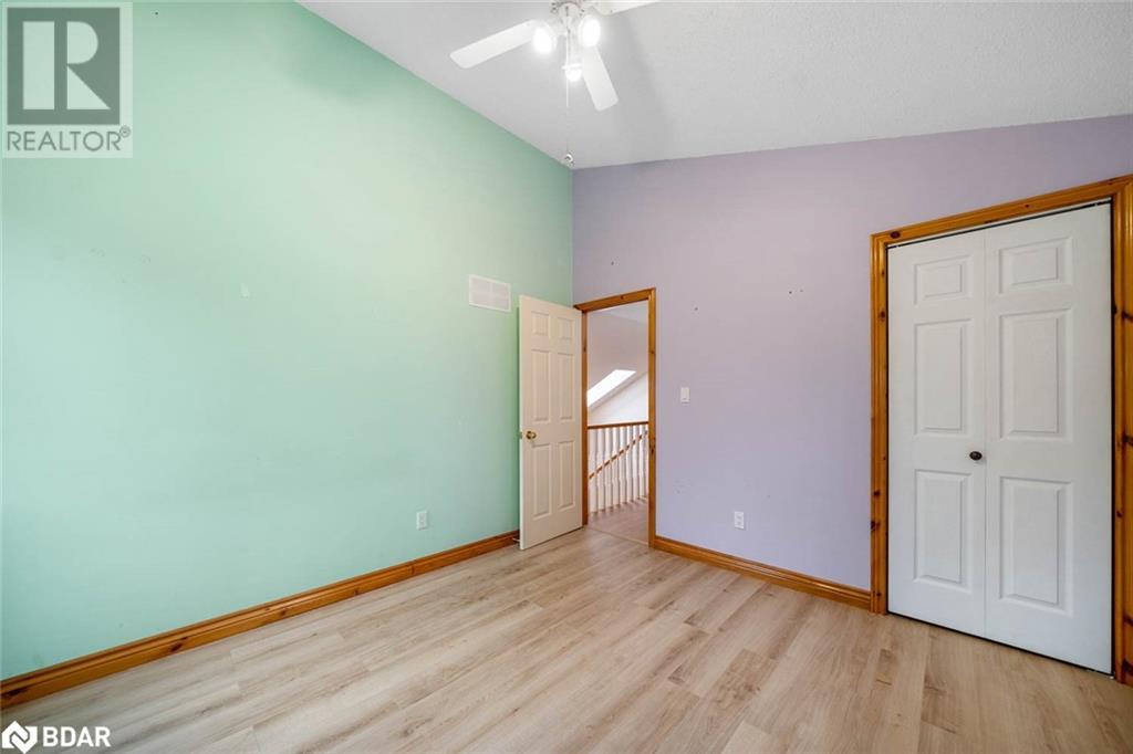 Photo 24 of 138 Tall Pines Drive, Tiny ON