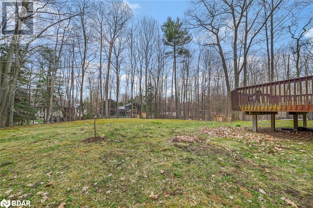 Photo 14 of 138 Tall Pines Drive, Tiny ON
