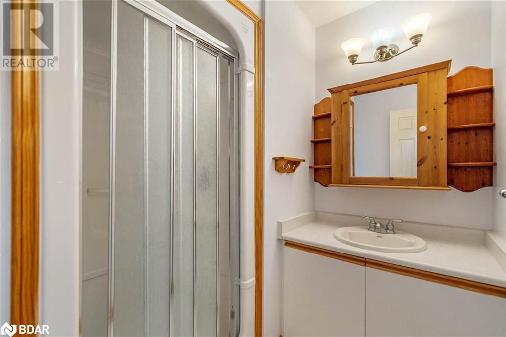 Photo 22 of 138 Tall Pines Drive, Tiny ON
