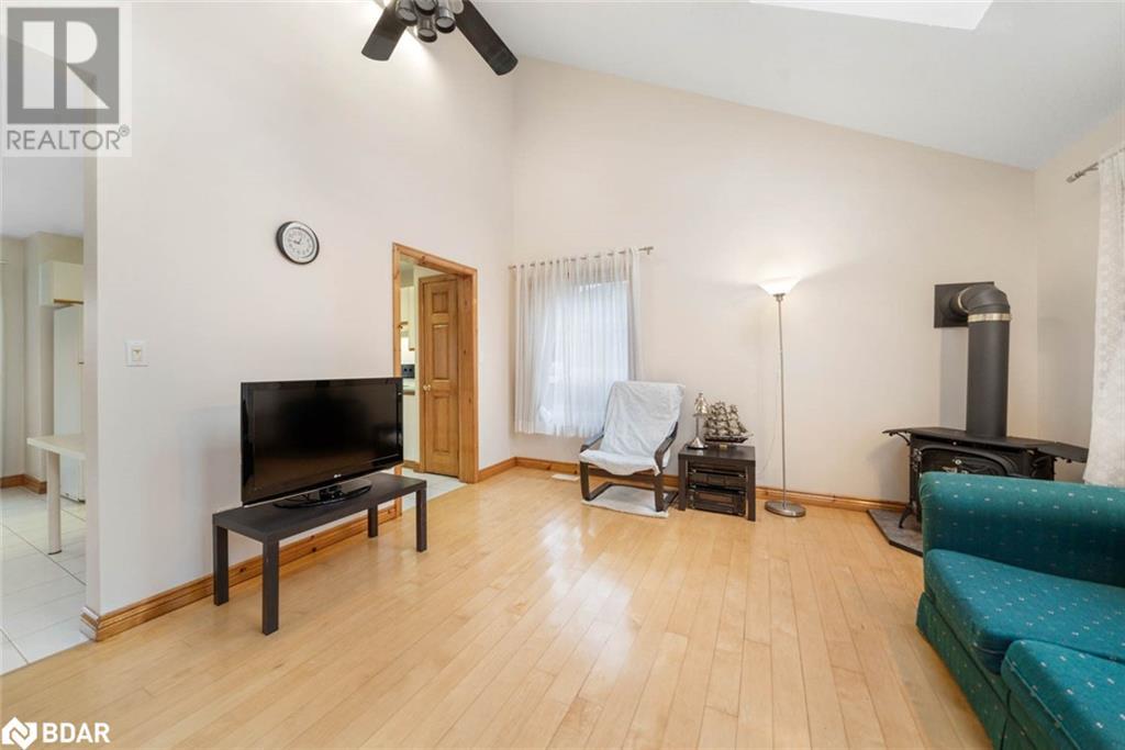 Photo 7 of 138 Tall Pines Drive, Tiny ON
