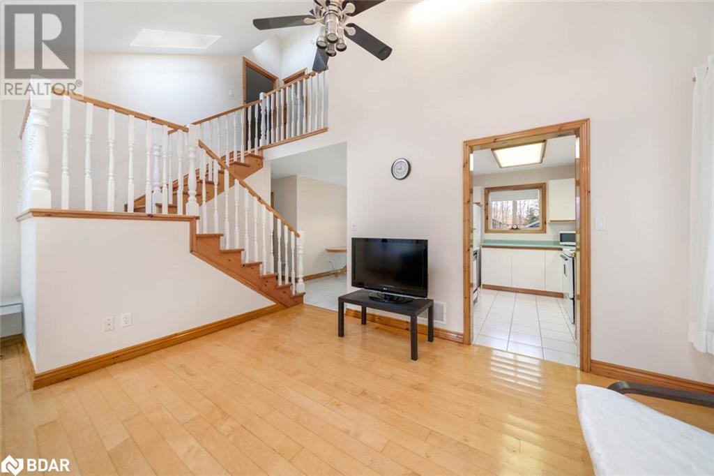 Photo 9 of 138 Tall Pines Drive, Tiny ON