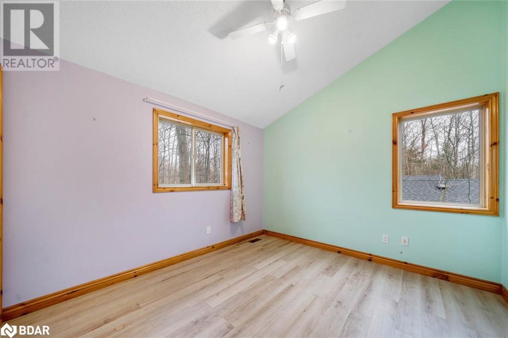 Photo 23 of 138 Tall Pines Drive, Tiny ON