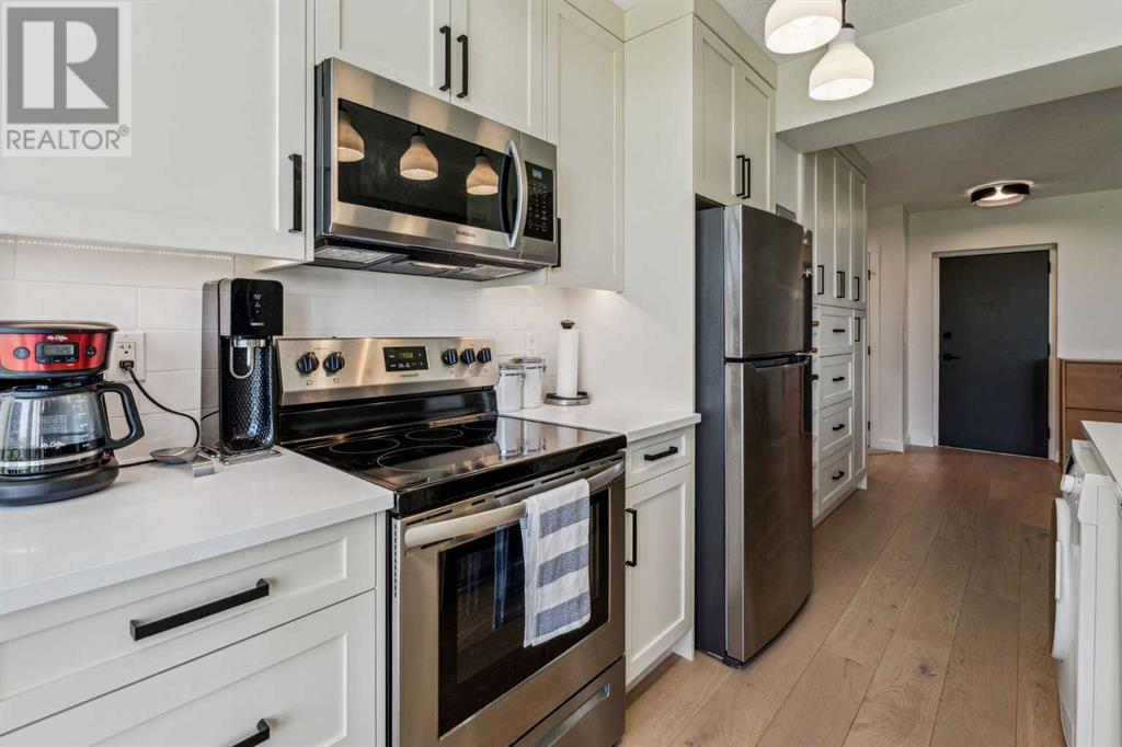 Single Family House for Sale in   Rideau Place SW Rideau Park Calgary 