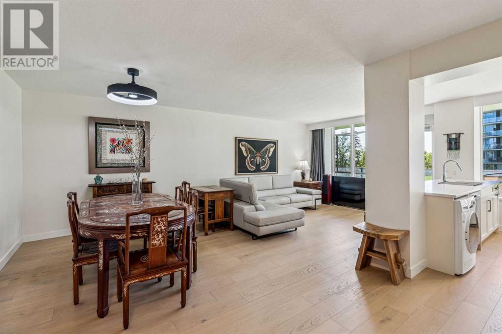 Single Family House for Sale in   Rideau Place SW Rideau Park Calgary 
