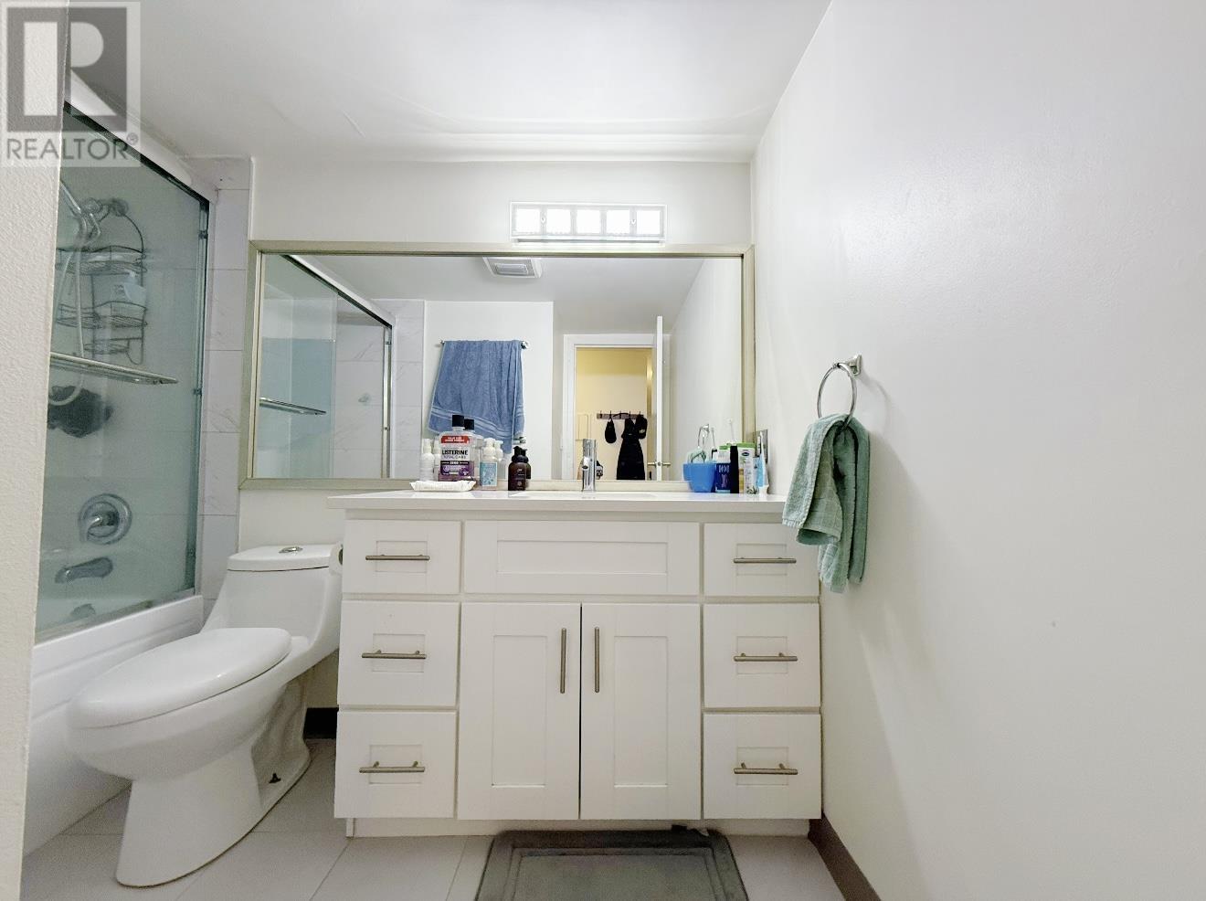 Photo 6 of 209 5411 Arcadia Road, Richmond BC