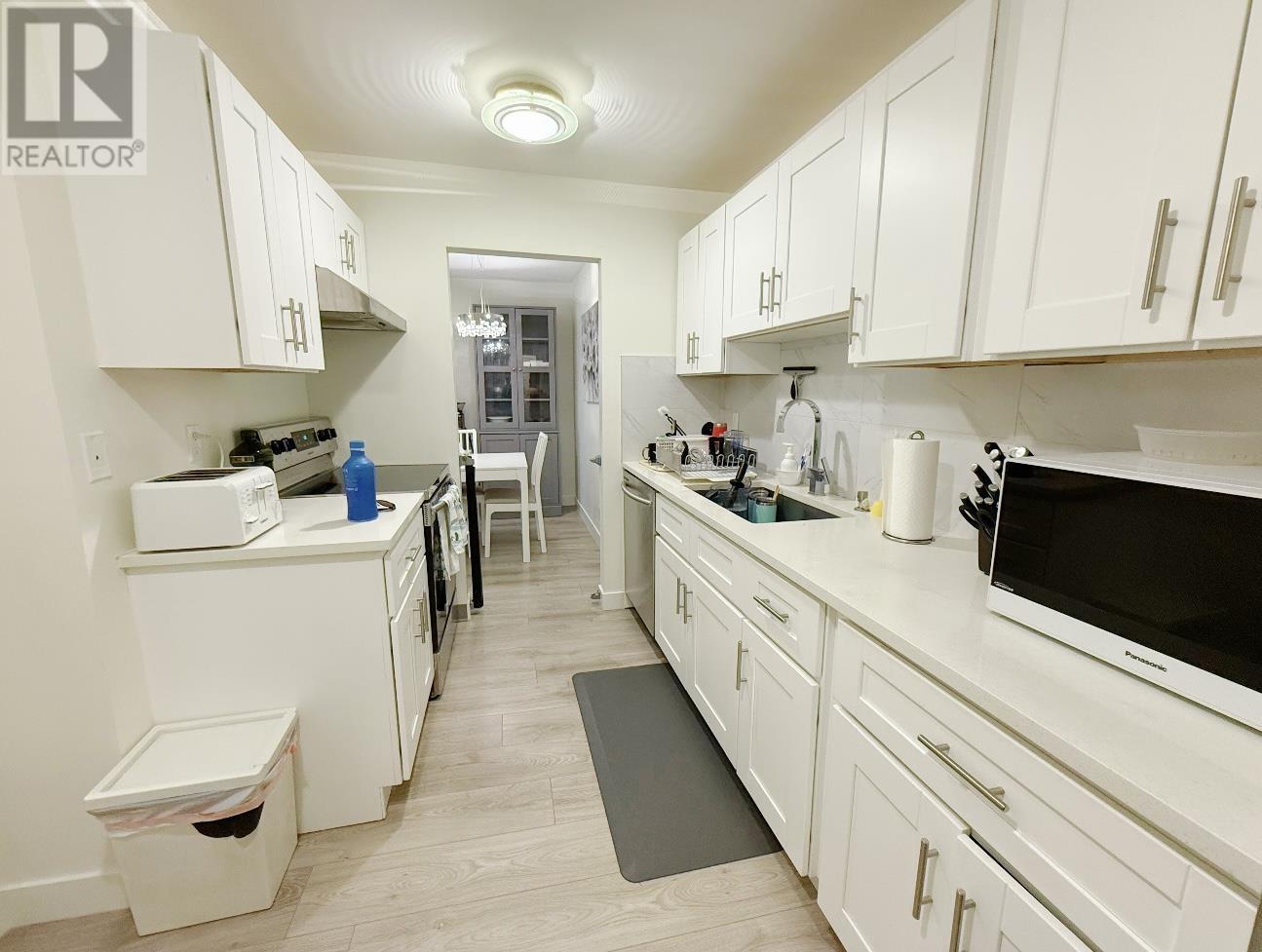 Photo 17 of 209 5411 Arcadia Road, Richmond BC