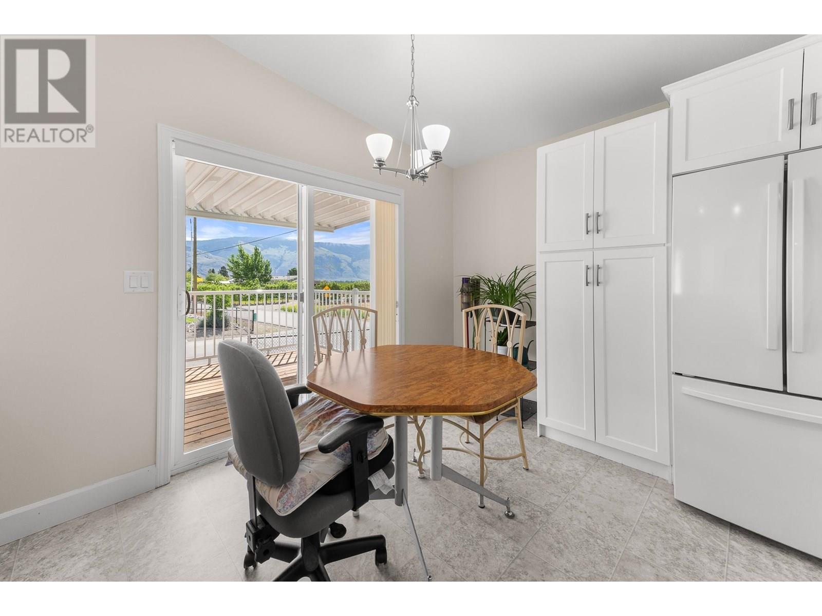 1118 Middle Bench Road Unit# 1, Keremeos