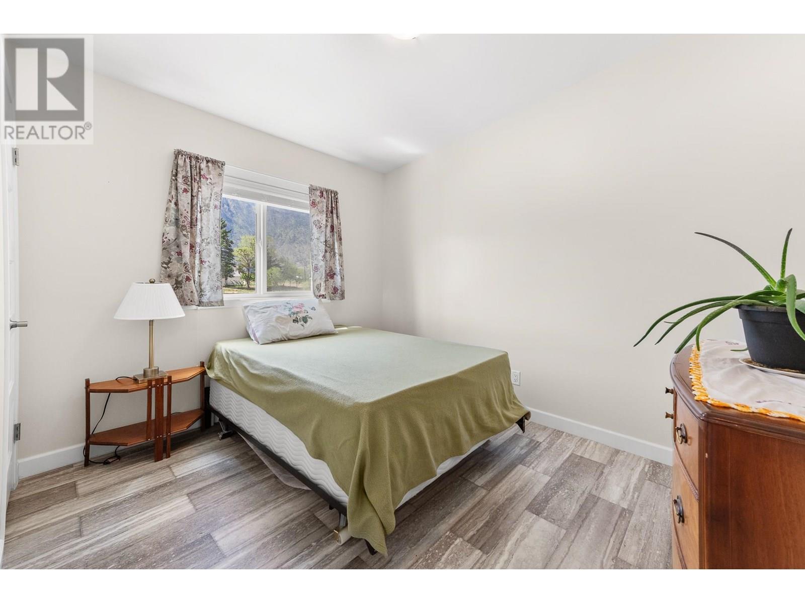 #1 1118 Middle Bench Road - 14