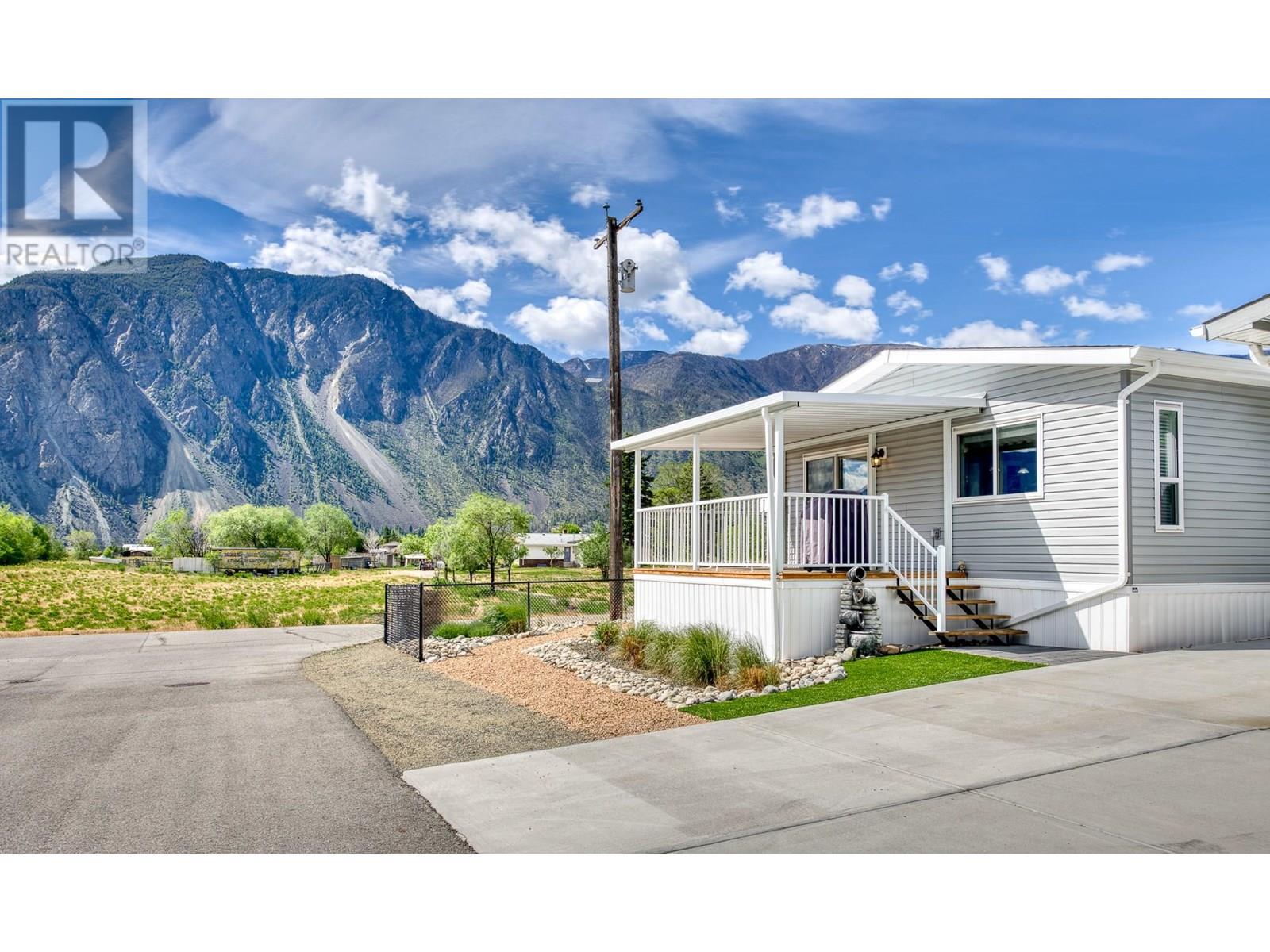 1118 Middle Bench Road Unit# 1, Keremeos
