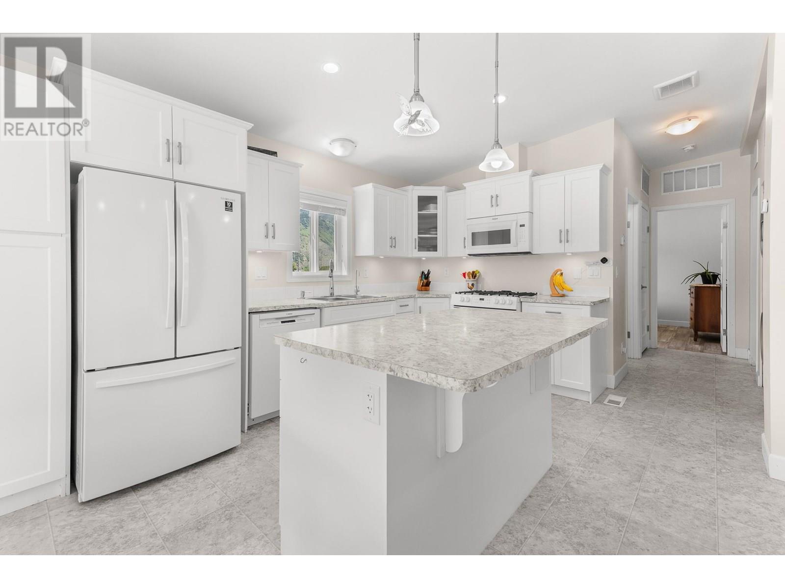 1118 Middle Bench Road Unit# 1, Keremeos