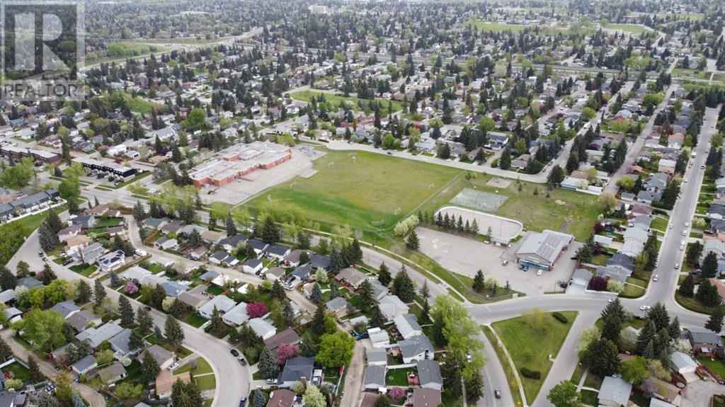 Single Family House Bungalow for Sale in  Braxton Road SW Braeside Calgary 