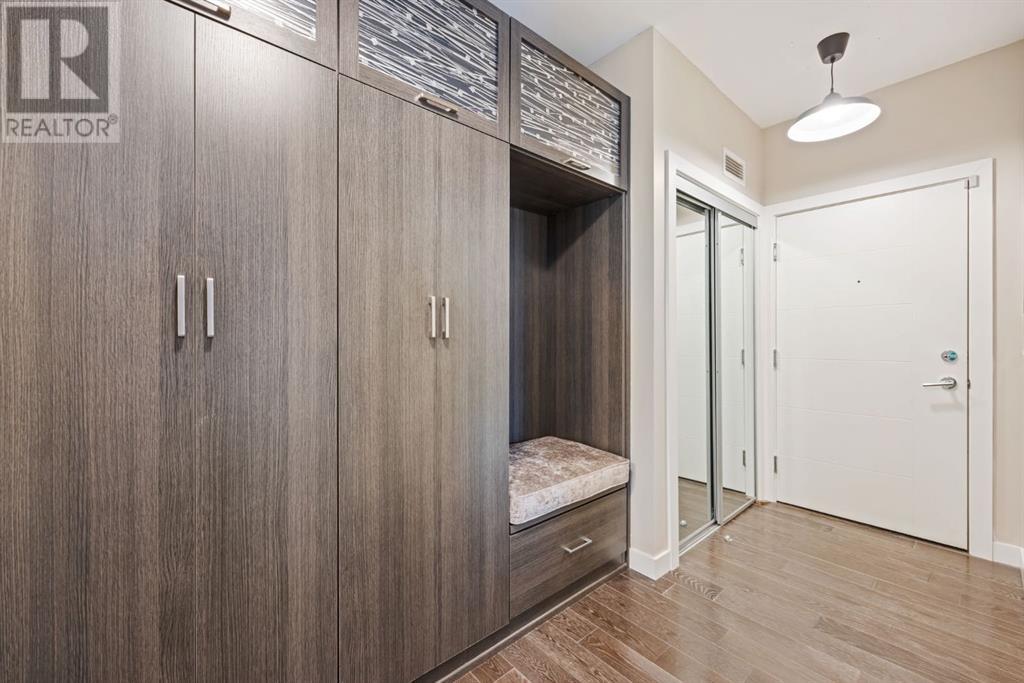 Single Family House for Sale in    Street NW West Hillhurst Calgary 