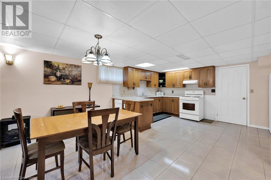 Photo 19 of 24 Pheasant Place, Hamilton ON