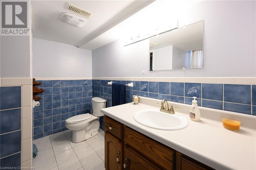 Photo 31 of 24 Pheasant Place, Hamilton ON