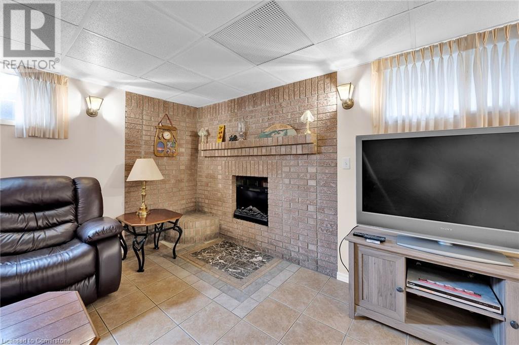 Photo 28 of 24 Pheasant Place, Hamilton ON