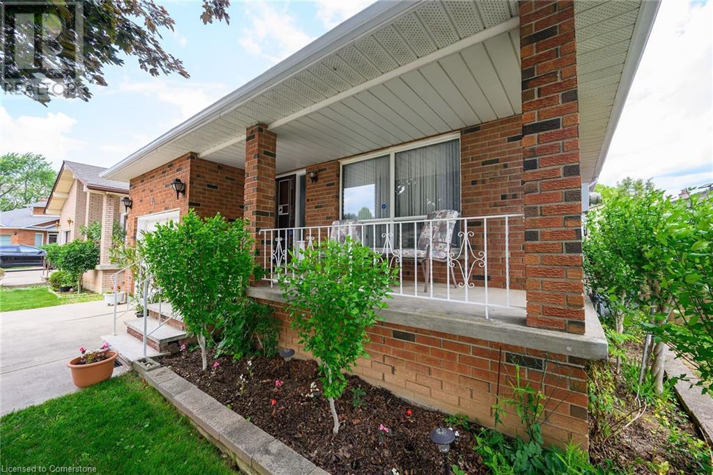 Photo 43 of 24 Pheasant Place, Hamilton ON