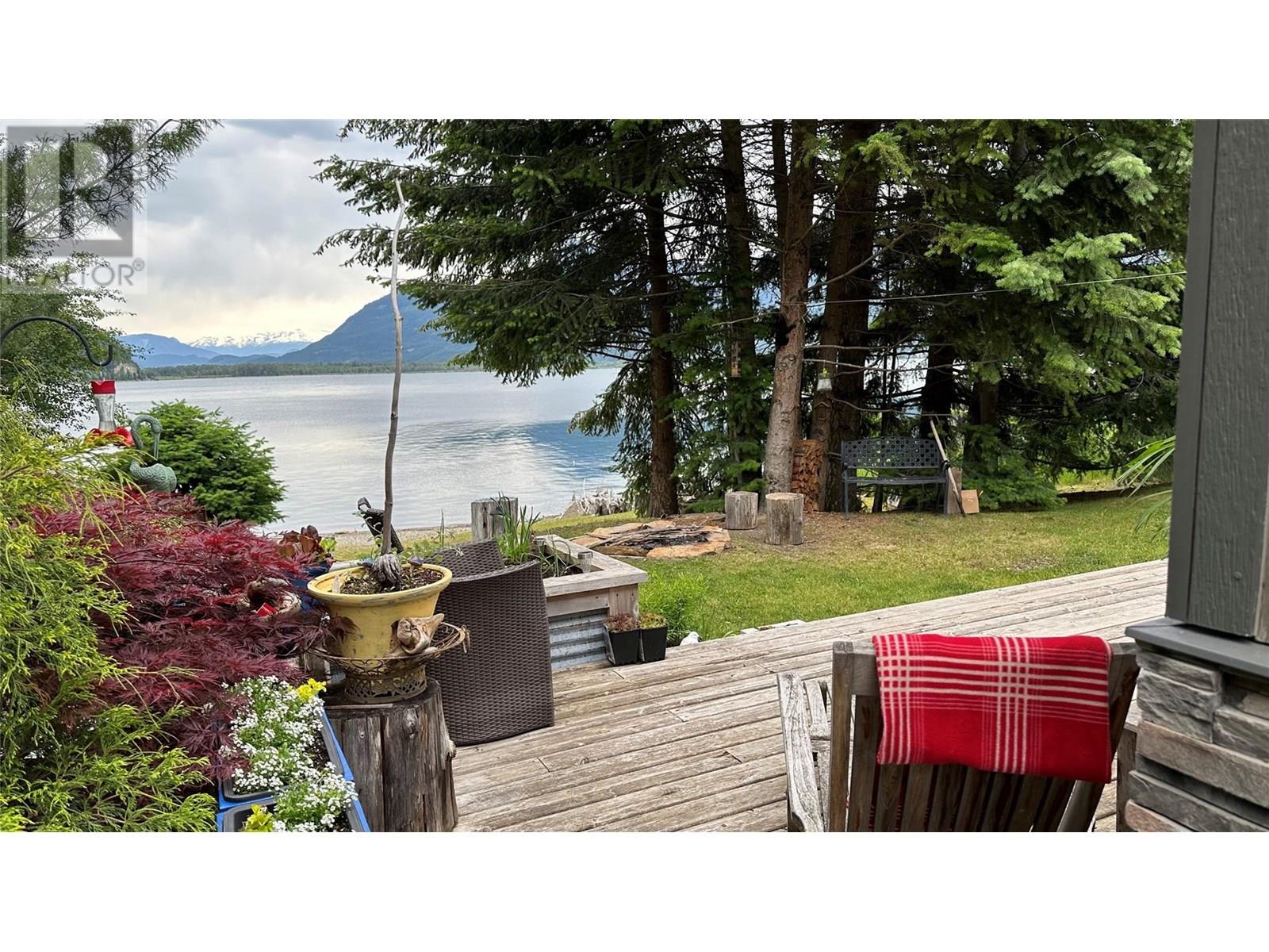 605 Sixth Avenue, Lardeau