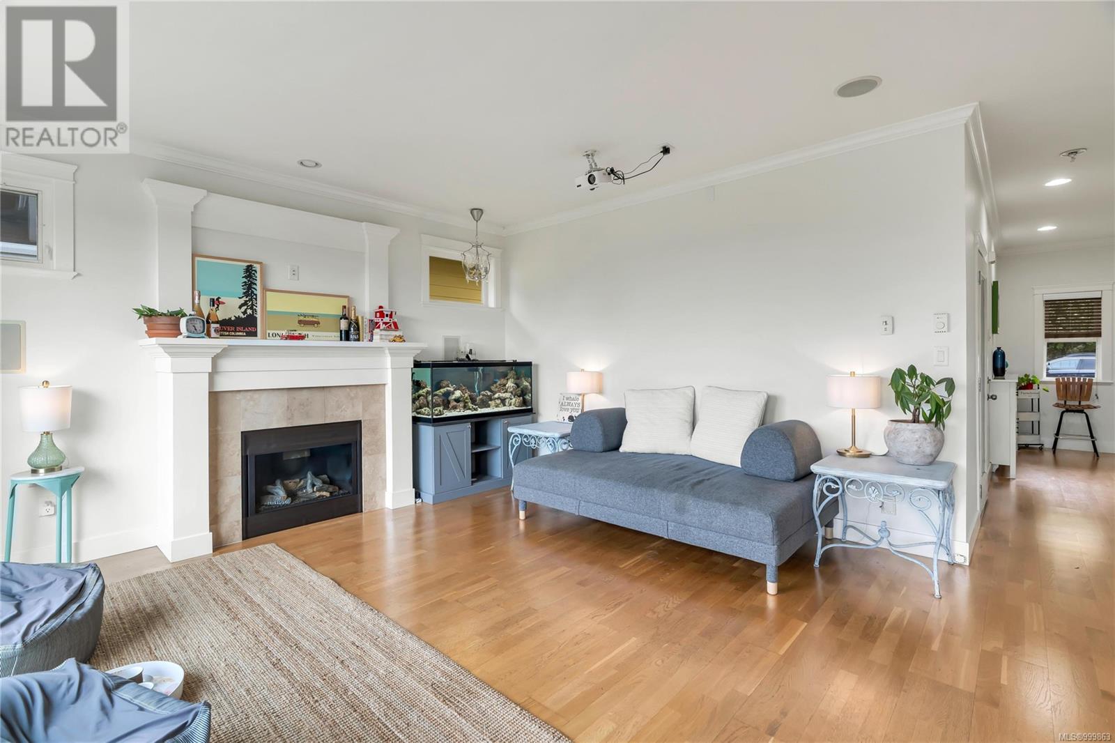 2111 Longspur Dr, Langford real estate listing 999863