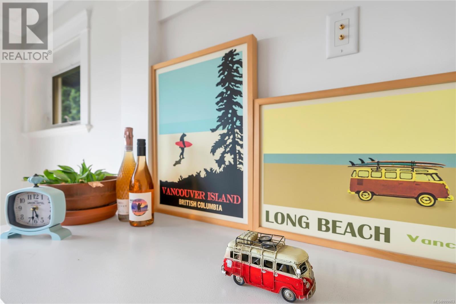 2111 Longspur Dr, Langford real estate listing 999863