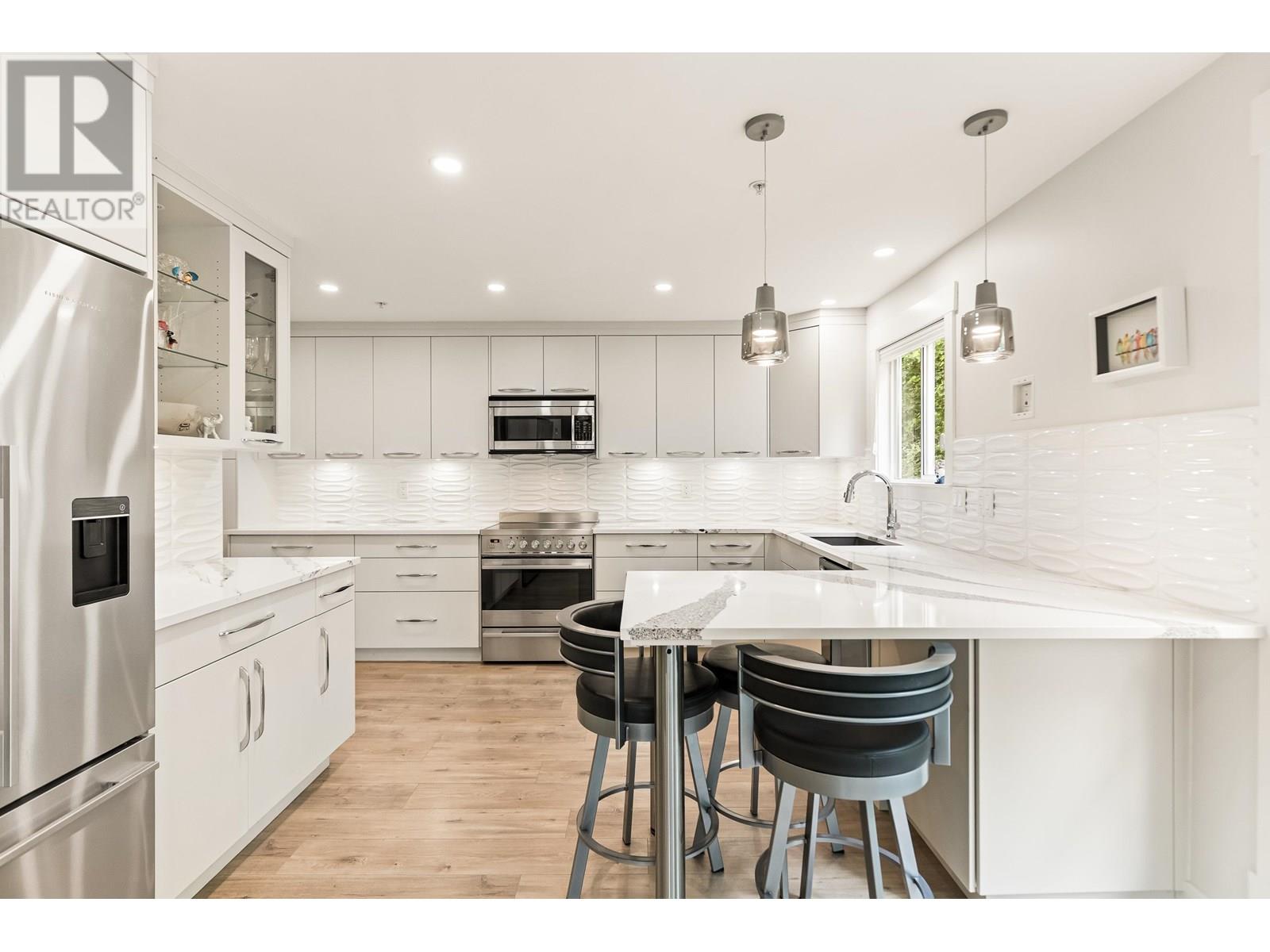 210 19142 122 AVENUE, Pitt Meadows real estate listing R3016356
