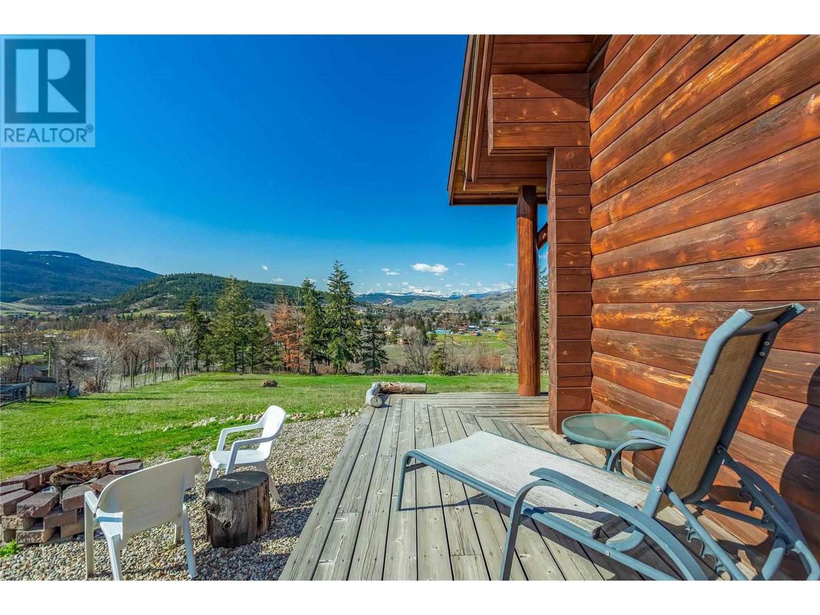 9371 6 Highway, Coldstream