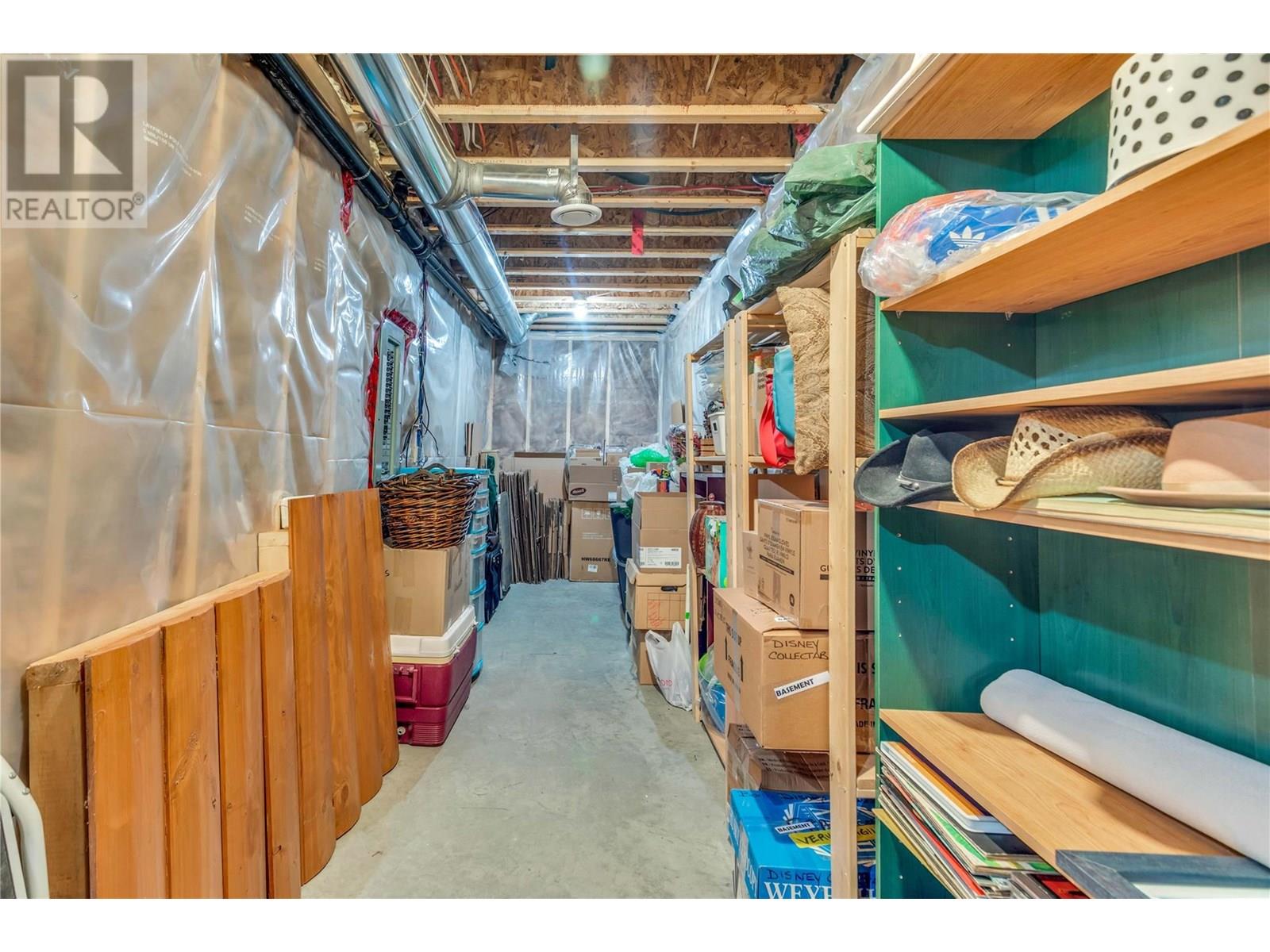 9371 6 Highway, Coldstream