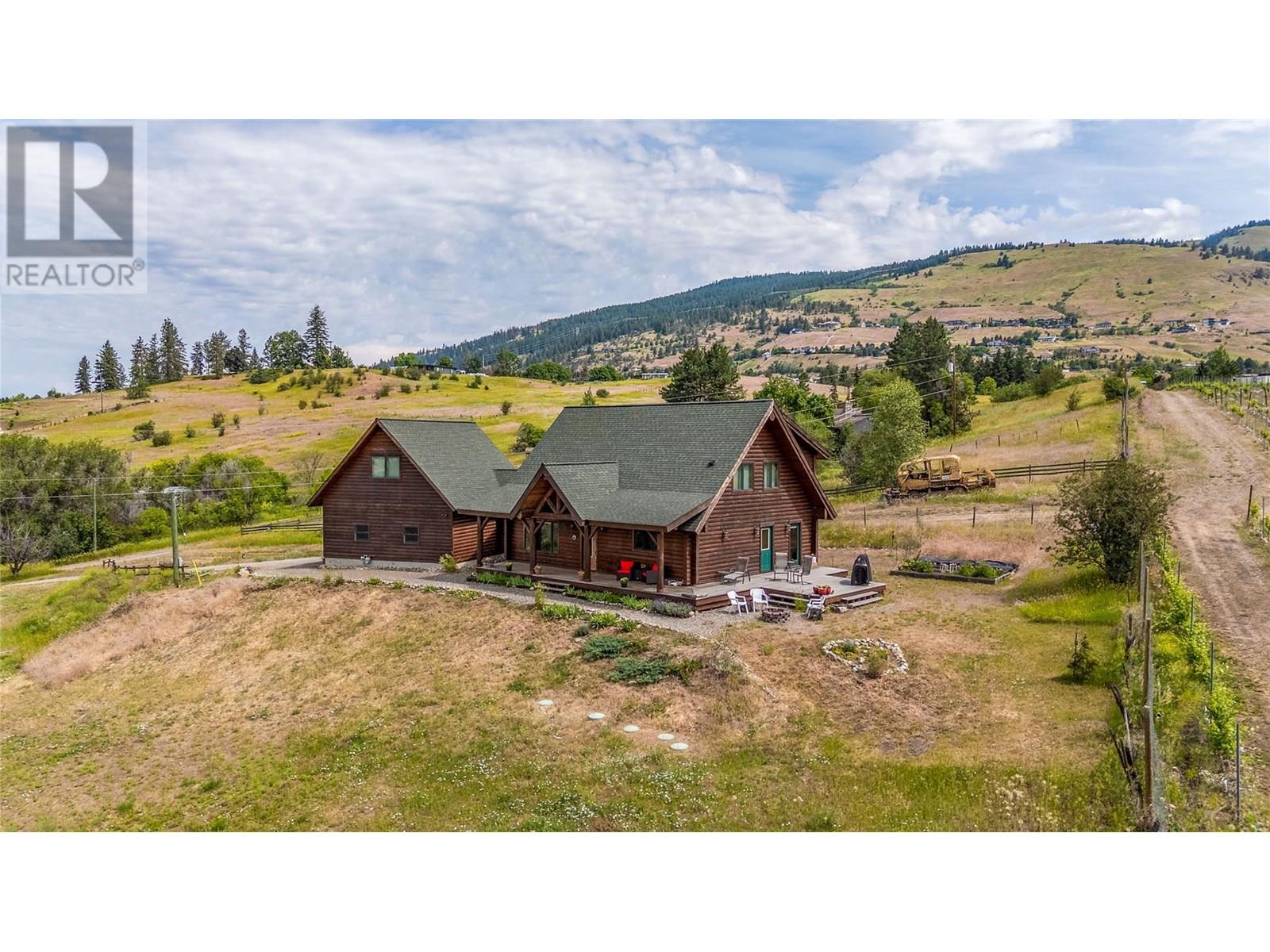 9371 6 Highway, Coldstream