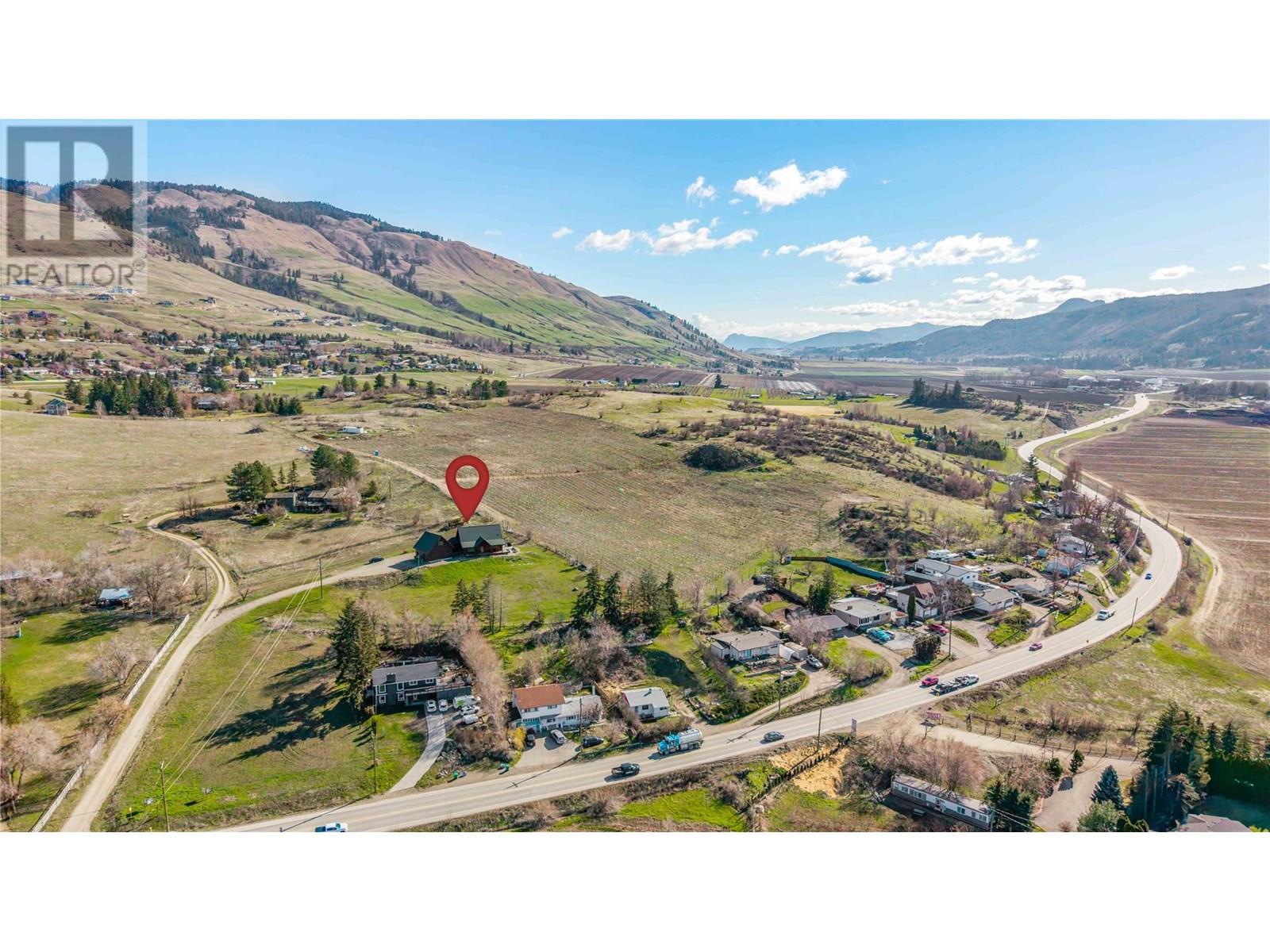 9371 6 Highway, Coldstream