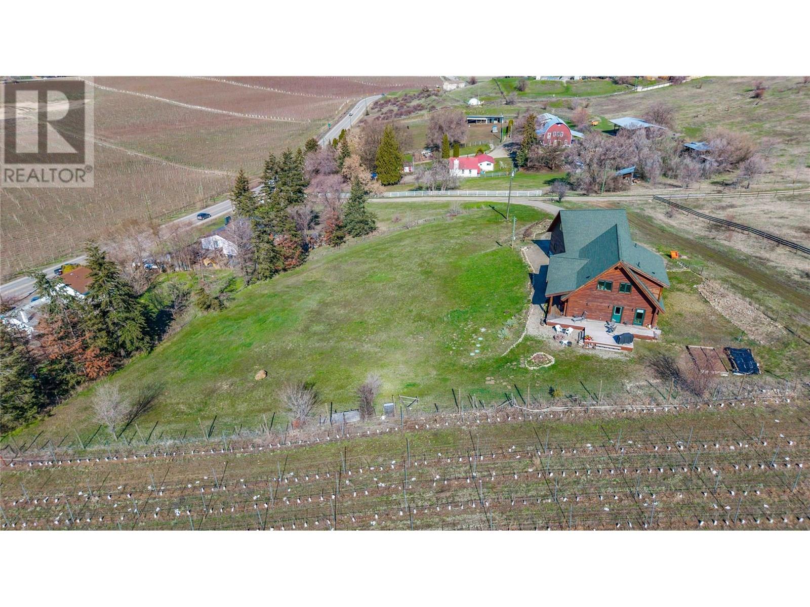 9371 6 Highway, Coldstream