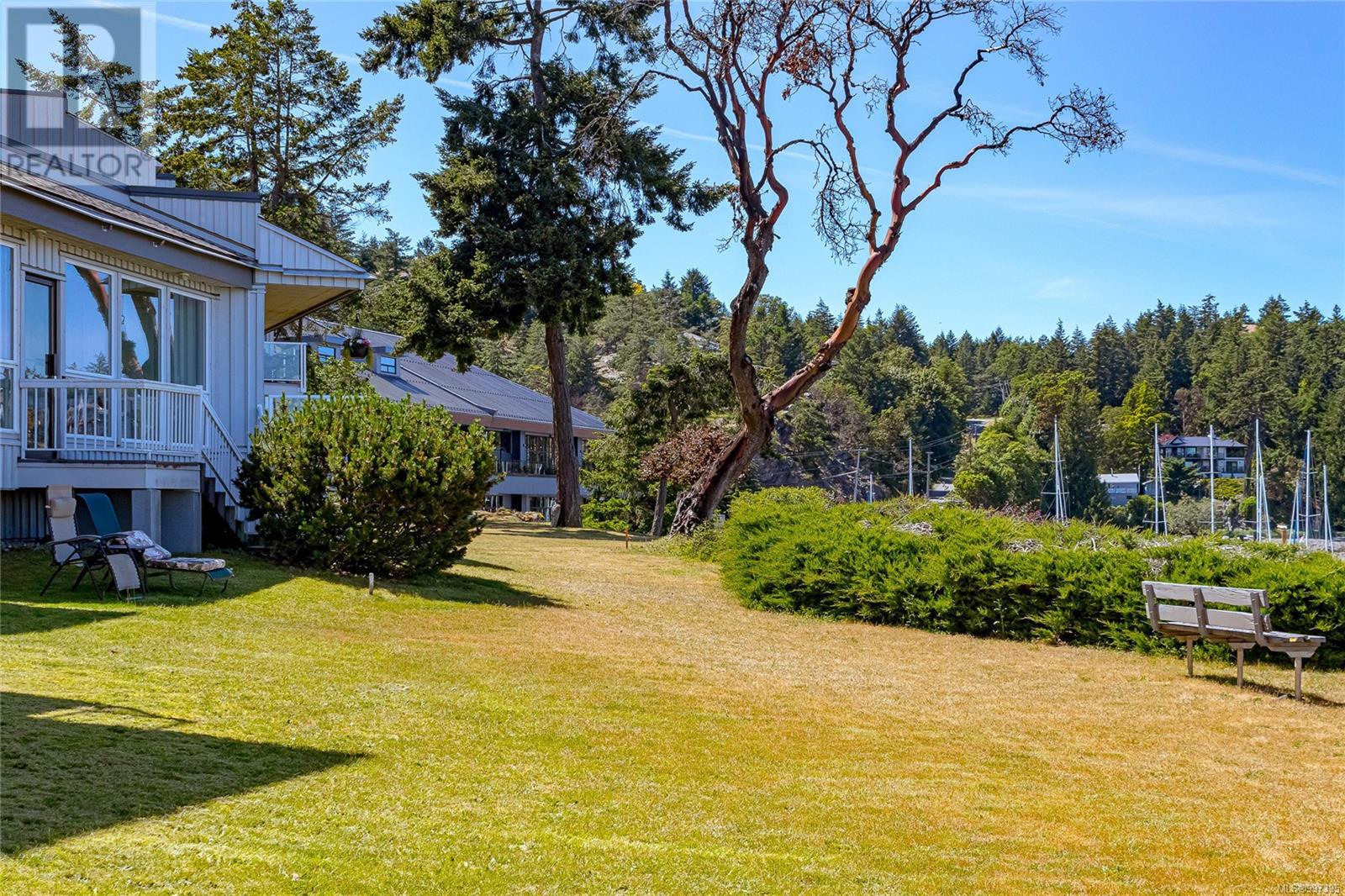 Photo 34 of 407 3555 Outrigger Rd, Nanoose Bay BC
