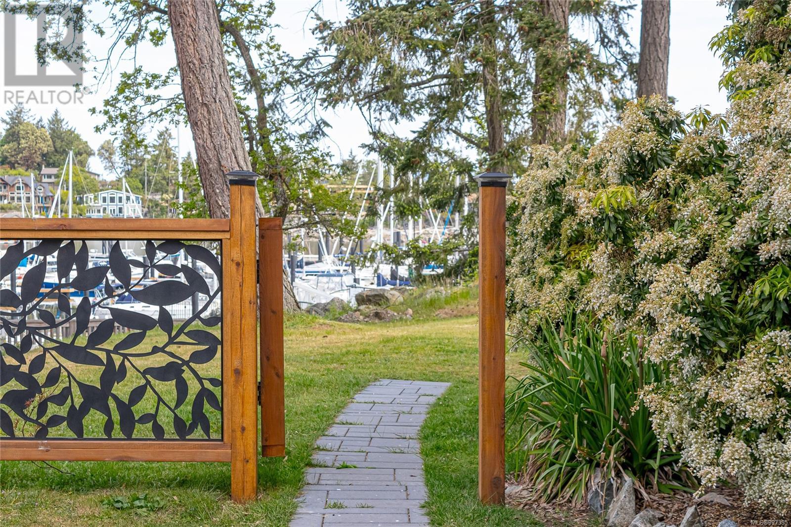 Photo 25 of 407 3555 Outrigger Rd, Nanoose Bay BC