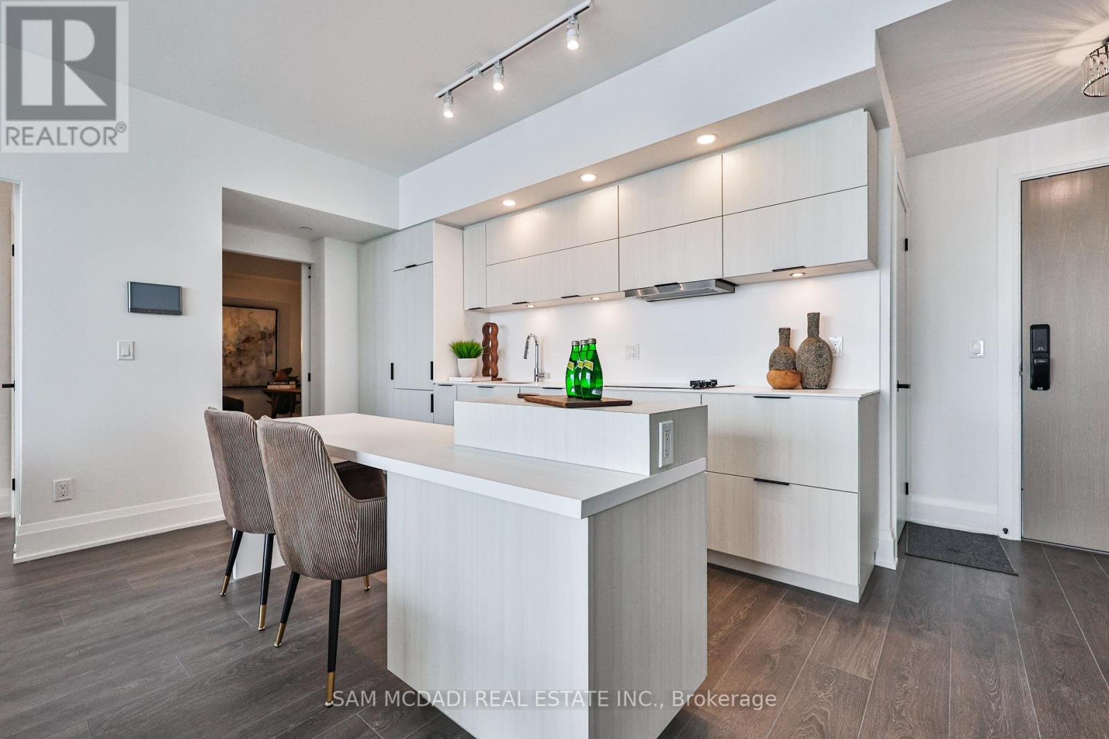 Photo 21 of 2204 370 Martha Street, Burlington ON