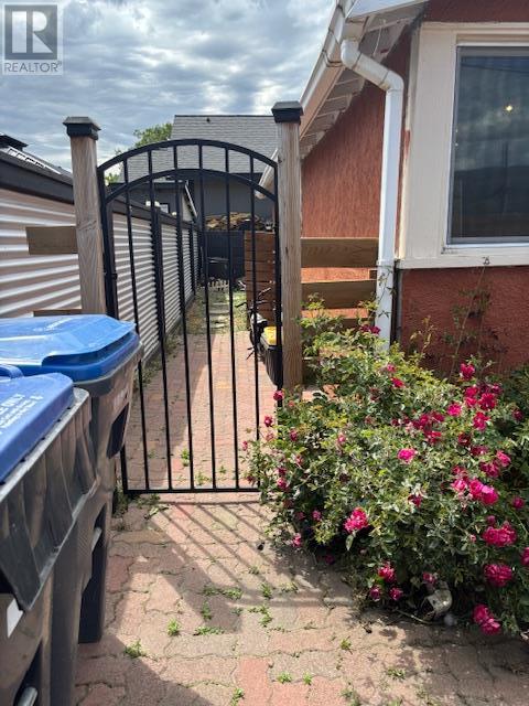  402 Orchard Avenue, Penticton