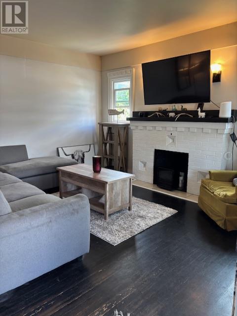  402 Orchard Avenue, Penticton