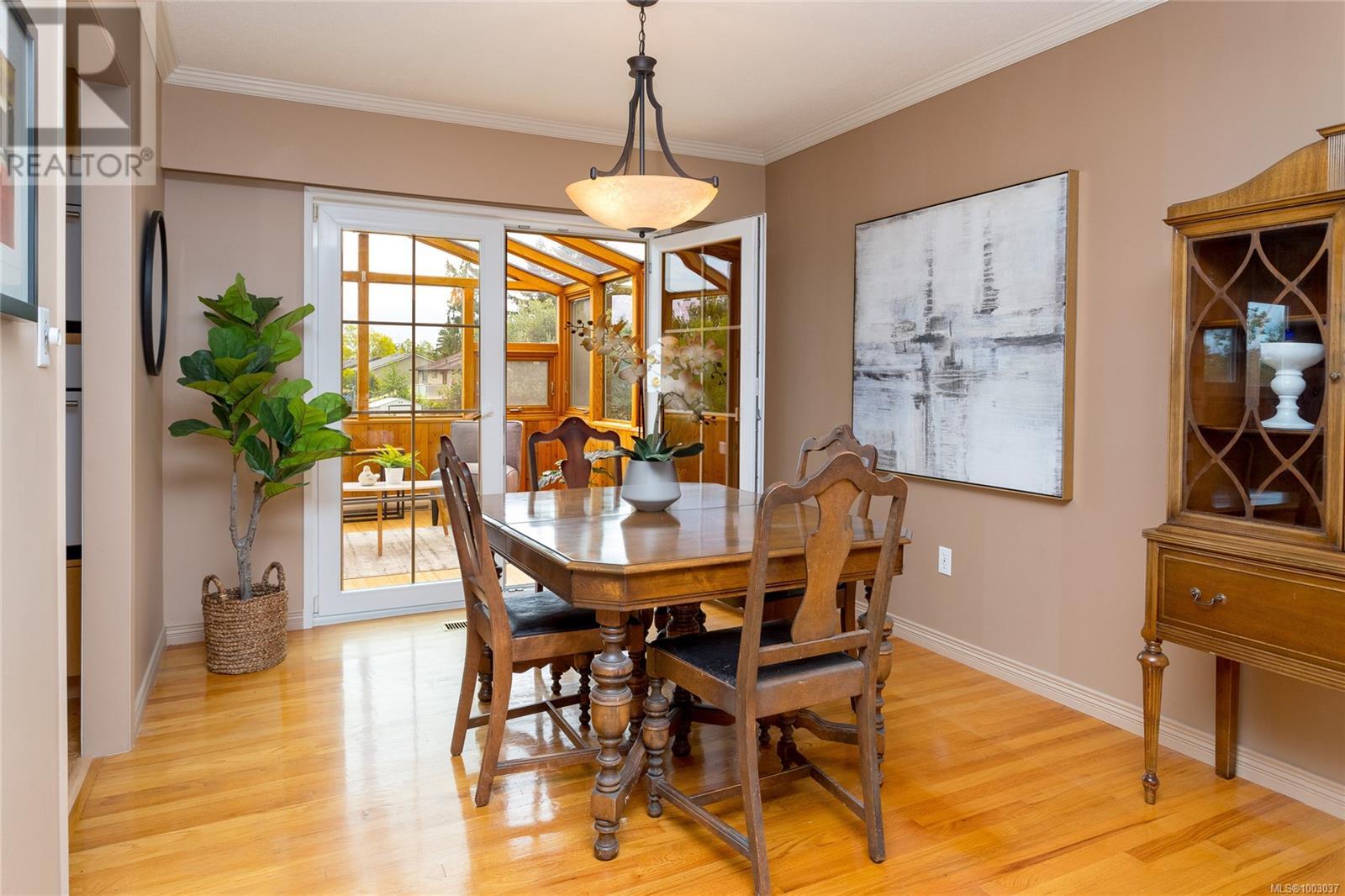 Photo 12 of 10287 Bowerbank Rd, Sidney BC