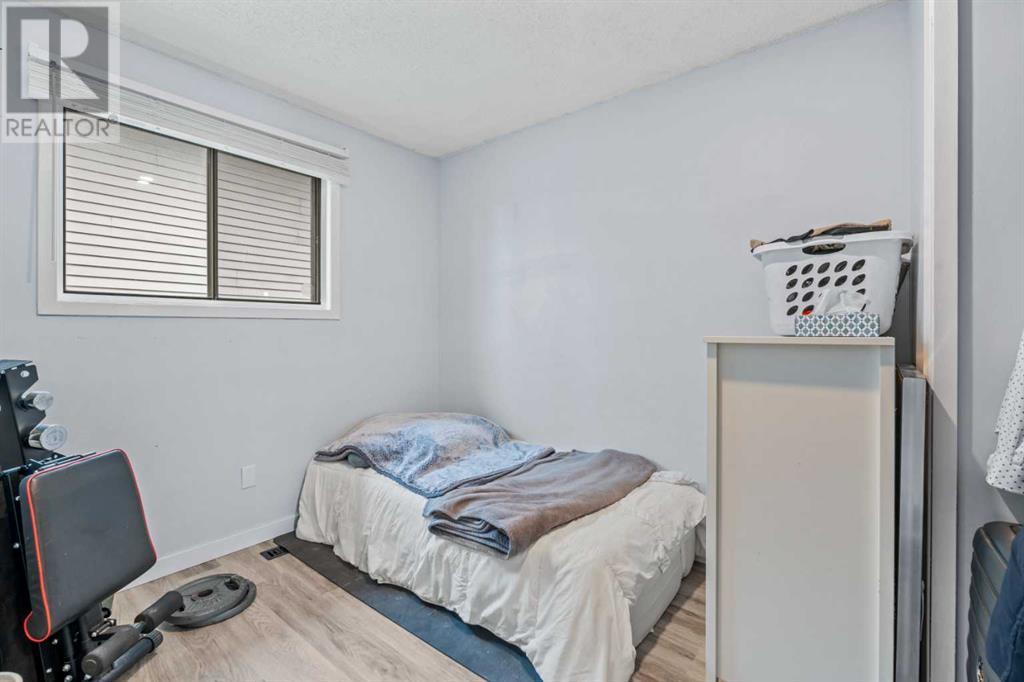 Single Family House 4 Level for Sale in  Taraglen Road NE Taradale Calgary 