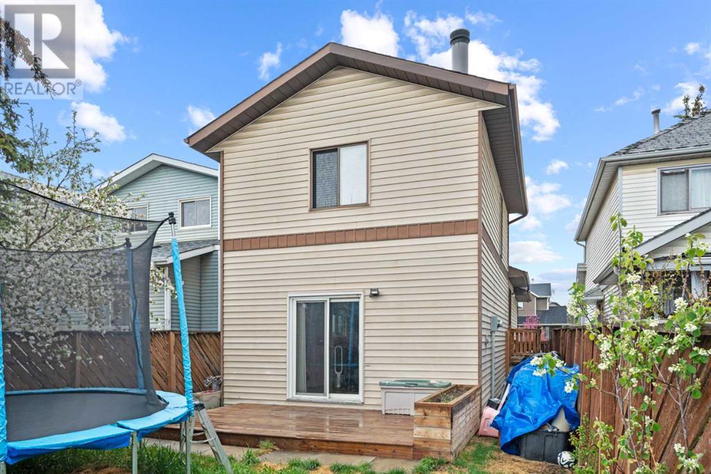 Single Family House 4 Level for Sale in  Taraglen Road NE Taradale Calgary 