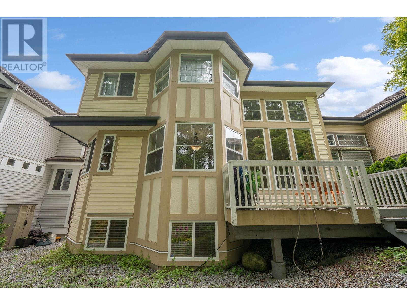 Photo 3 of 3305 Chartwell Grn, Coquitlam BC