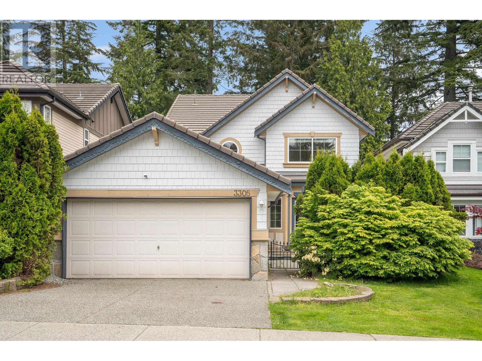 Photo 15 of 3305 Chartwell Grn, Coquitlam BC