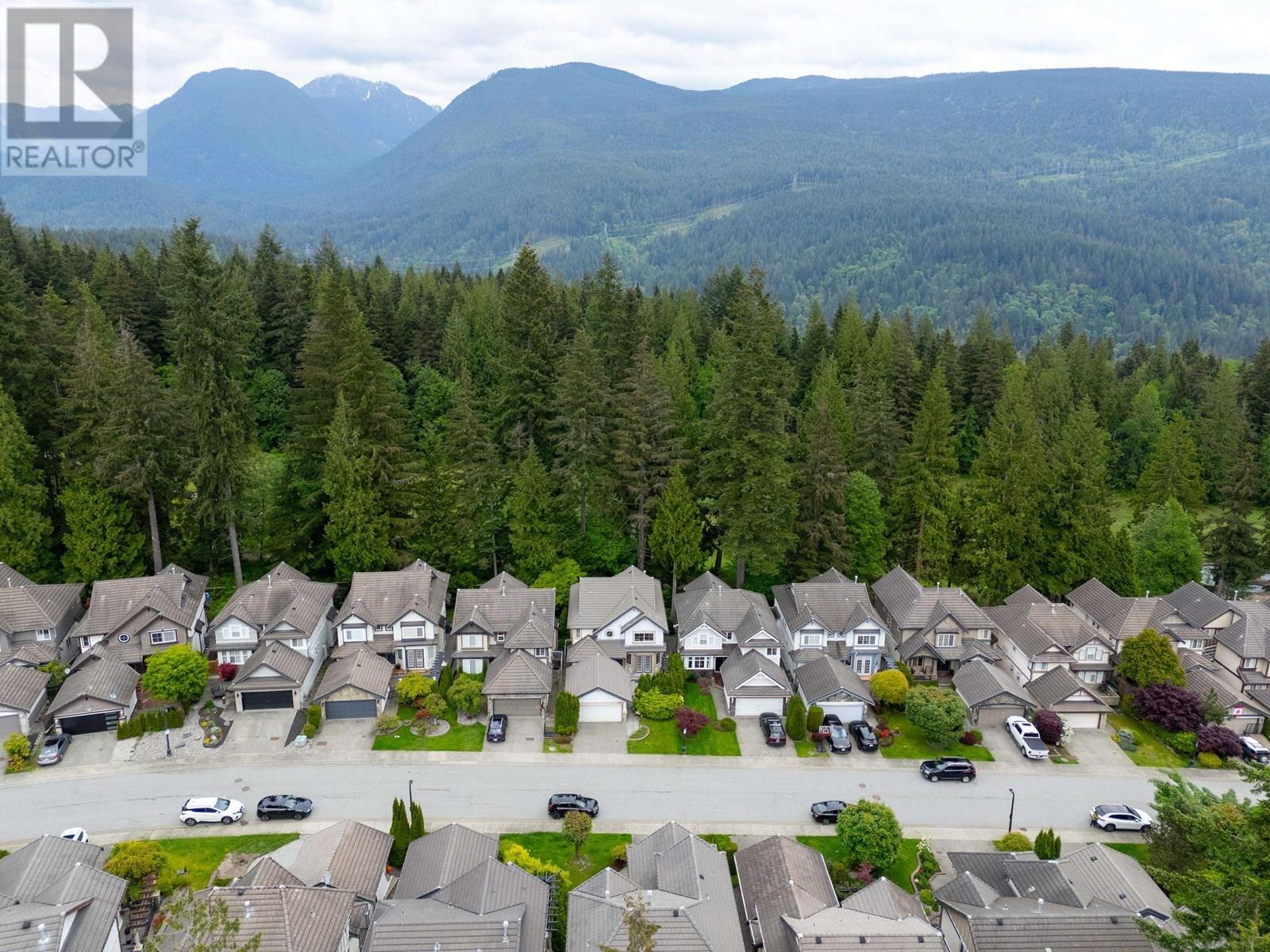 Photo 28 of 3305 Chartwell Grn, Coquitlam BC